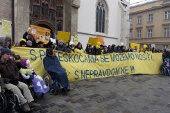 Nedavni prosvjed grupe "Pomozimo djeci s invaliditetom" Foto: T.O.