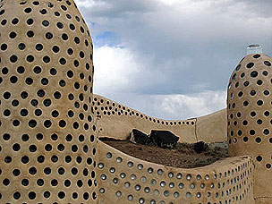 earthship_1.jpg