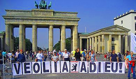 foto_berlin_wassertisch.jpg