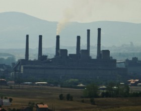 <br><em class="image_description">TE Kosovo A u blizini Prištine, Foto: Andreas Welch</em>