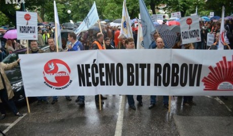 robovi_klix.ba.jpg