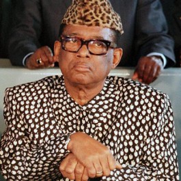 sese-seko-mobutu.jpg
