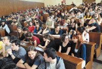 studenti_tribina.jpg
