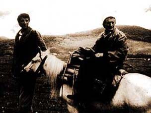 Foto: Virdžina <strong>Sokol</strong>, iz sjeverne Albanije (na konju)