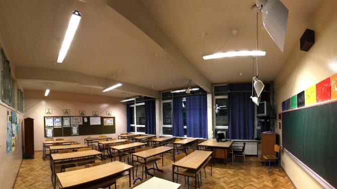 Učionica OŠ Ostrog osvijetljena novom rasvjetom, Foto: UNDP