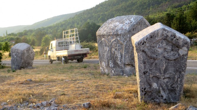 Nadomak Ciste Provo nalazim najveće nalazište stećaka u Hrvatskoj 