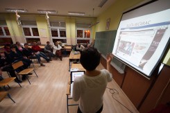Folkloraška rasprava sudskog bećarca u Donjim Andrijevcima 12. prosinca 2015. (Fotografije: Jadran Kale)<br>