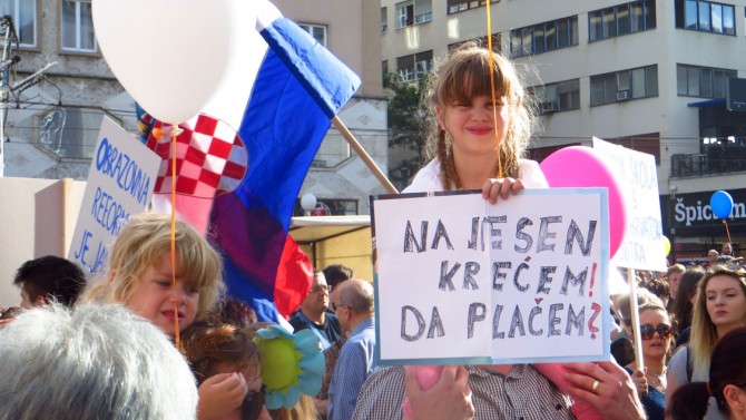 prosvjed_kurikularna20mk.jpg