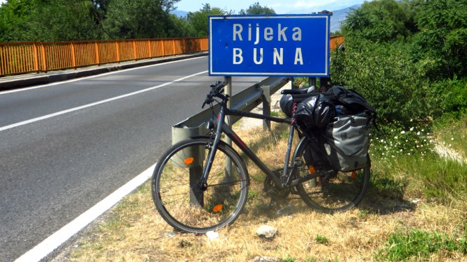 buna8_mk.jpg