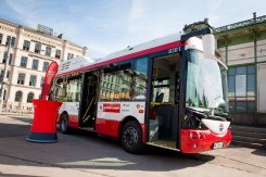 bec_bus_bohmann.jpg