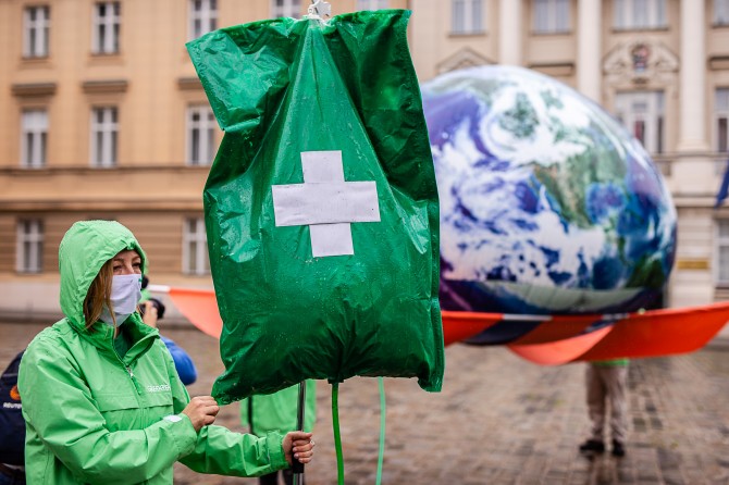 akcija_greenpeace4.jpg